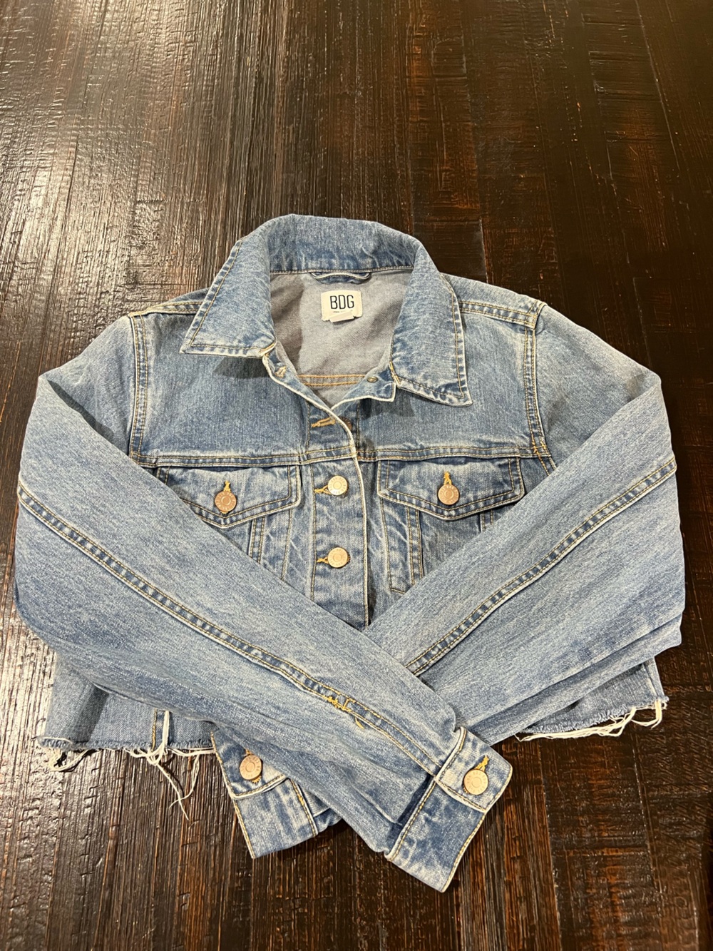 BDG Urban Outfitters Womens Small Cropped Denim Jacket Raw Hem Light Wash